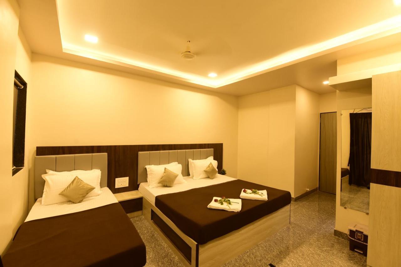 Hotel Sitara Inn Ratnāgiri Esterno foto