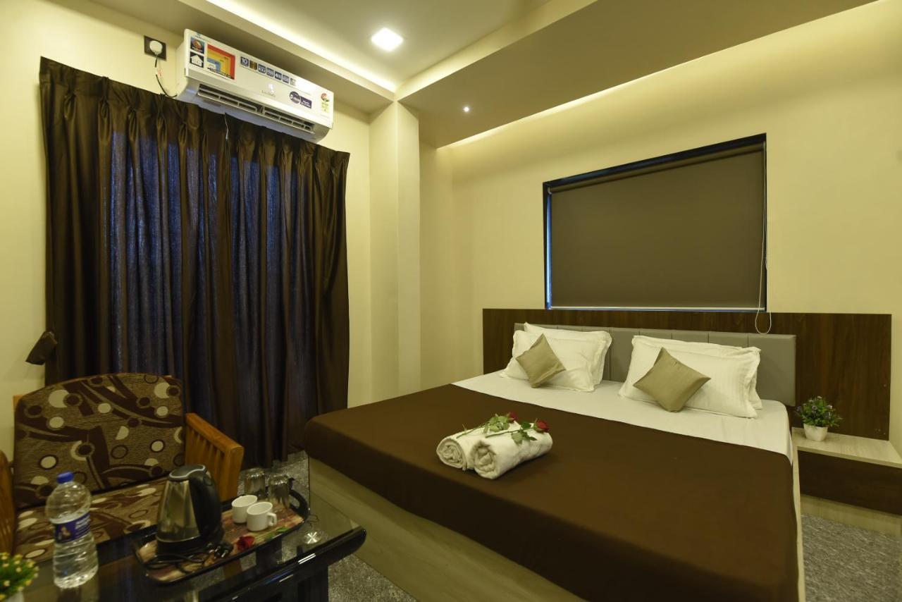 Hotel Sitara Inn Ratnāgiri Esterno foto
