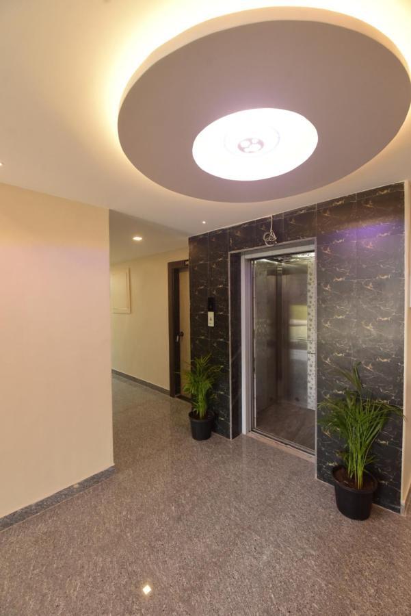 Hotel Sitara Inn Ratnāgiri Esterno foto